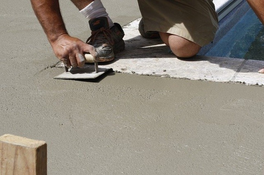 How to Work with Littleton Concrete Contractors for Your Project