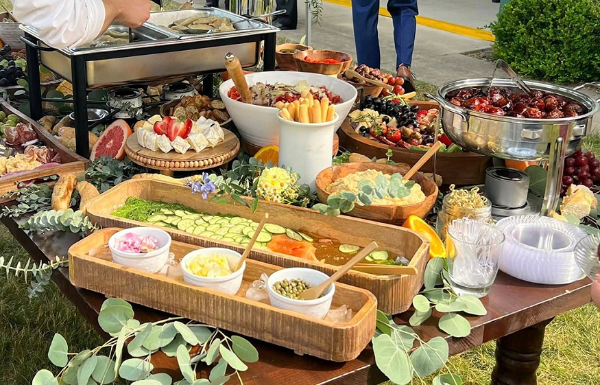 From Ordinary to Extraordinary: The Ultimate Guide to Selecting Perfect Party Catering