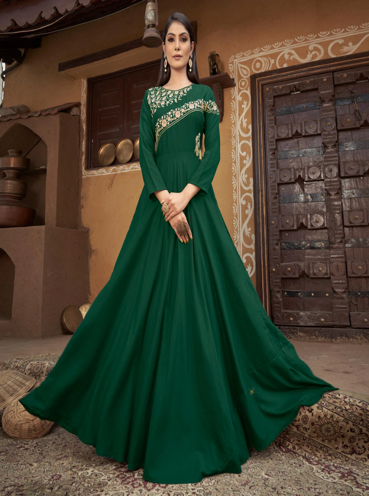 Exploring the Elegance of Bottle Green, Silver Chains, and Padmam